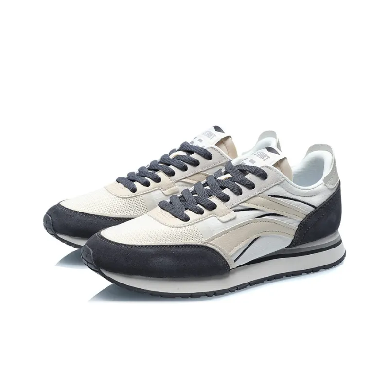 LiNing ChengFeng Breathable Lightweight Low Top Running Shoes Men's Black And White Apricot-2