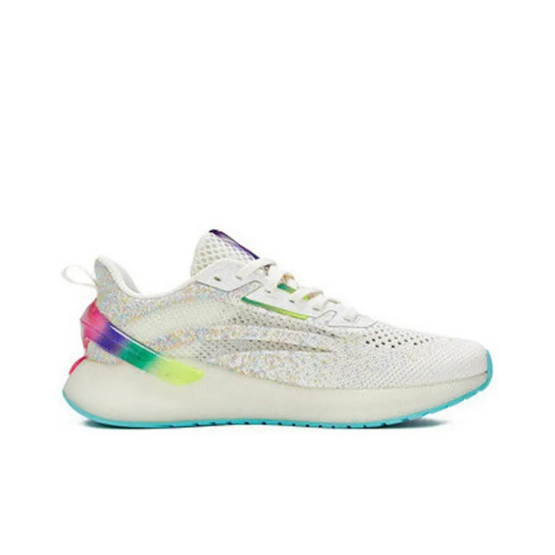 361° Superfly Wing Slip Resistant Shock Absorbers With Abrasion Resistant Properties Low Top Running Shoes White-1