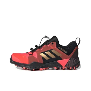 Adidas Terrex Skychaser Xt Gore-Te Breathable Low-Top Running Shoes Men's Red Black And Gold
