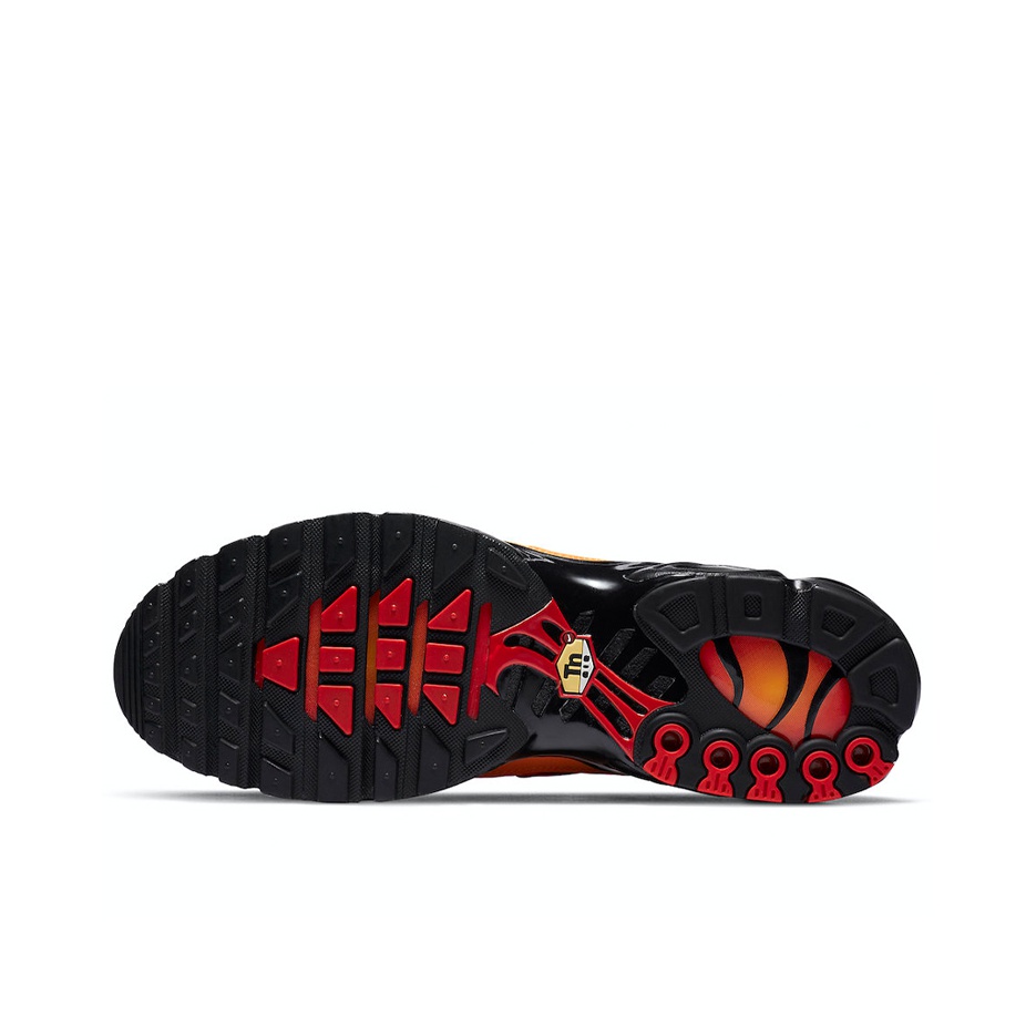 air max plus volcano