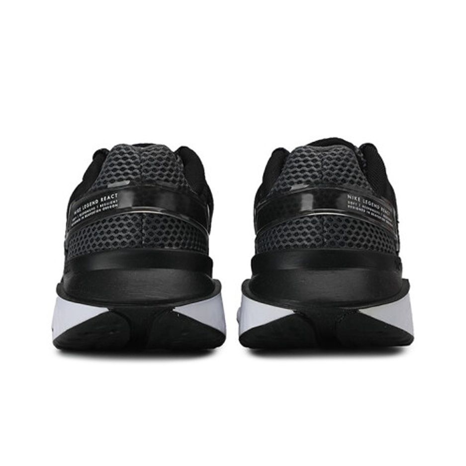 Women's nike legend react black hotsell