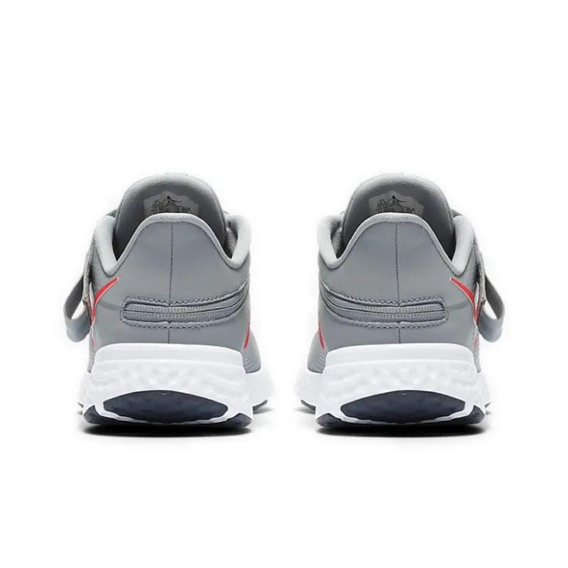 Nike Revolution 5 FlyEase 'Grey Red'-4