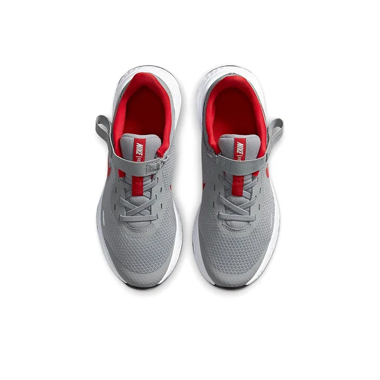 Nike Revolution 5 FlyEase 'Grey Red' Gs-3