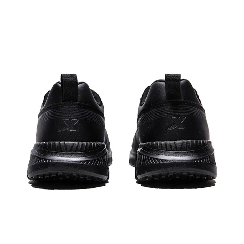 XTEP Anti Slip Wear Resistant Low Top Running Shoes Men's Black Gray-3