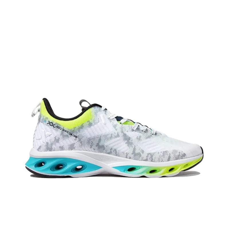 XTEP Cushioning Anti Slip Wear Resistant Breathability Low Top Running Shoes Men's White Green-1