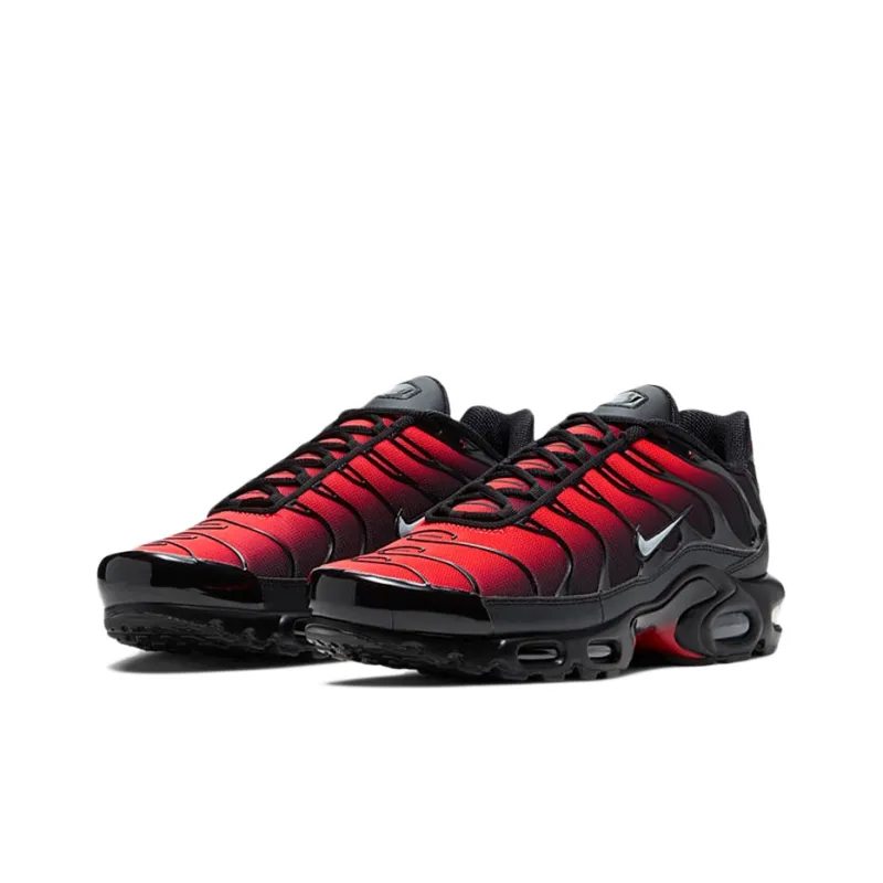 Nike Air Max Plus Deadpool-2