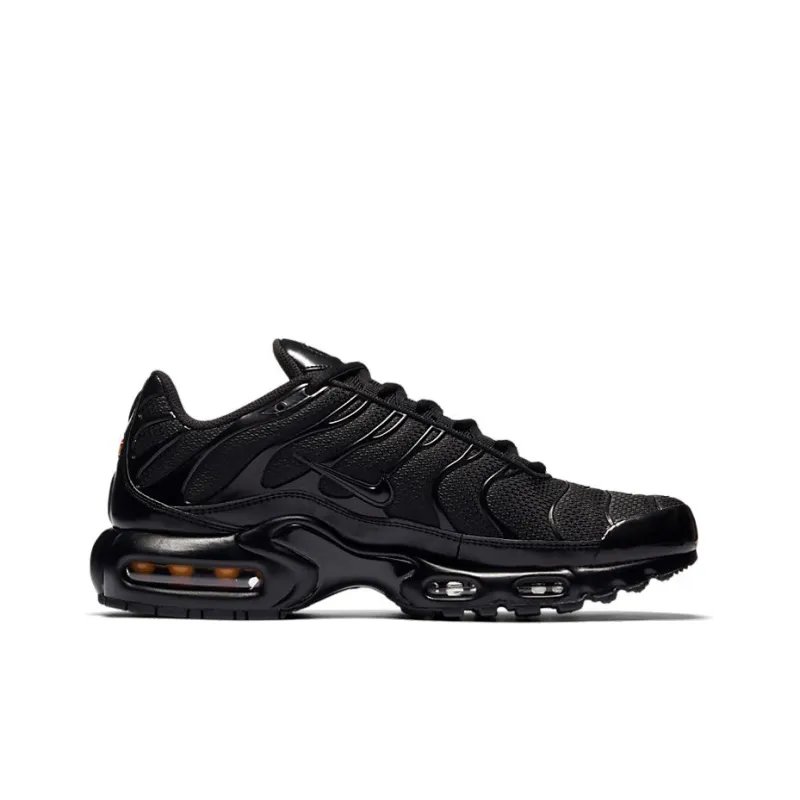 Nike Air Max Plus Triple Black-1