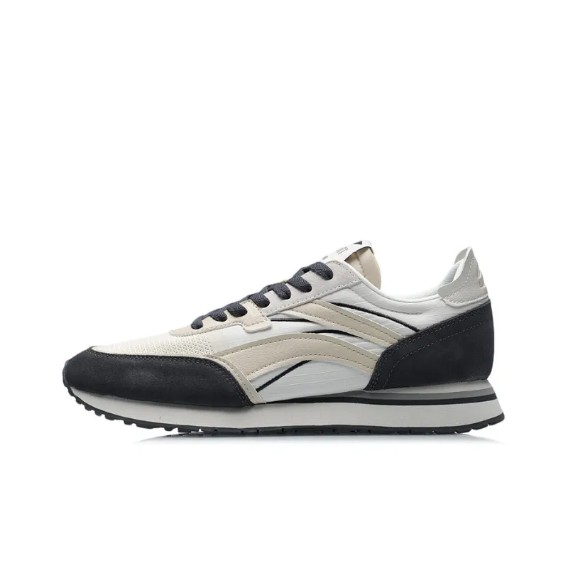 LiNing ChengFeng Breathable Lightweight Low Top Running Shoes Men's Black And White Apricot-0