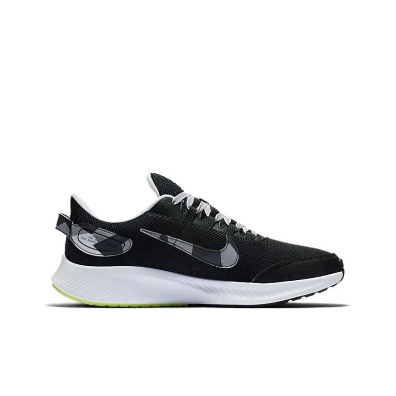 Nike Run All Day 2 Black Ghost Green-1