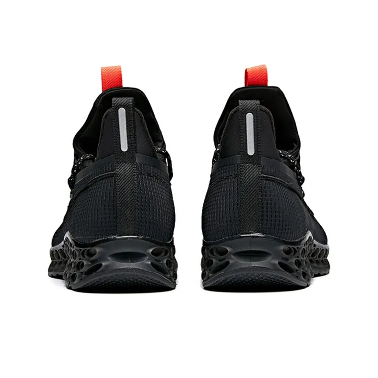 Anta A Flashfoam Wormhole Technology Slip Resistant Low Top Running Shoes Men's Black-3