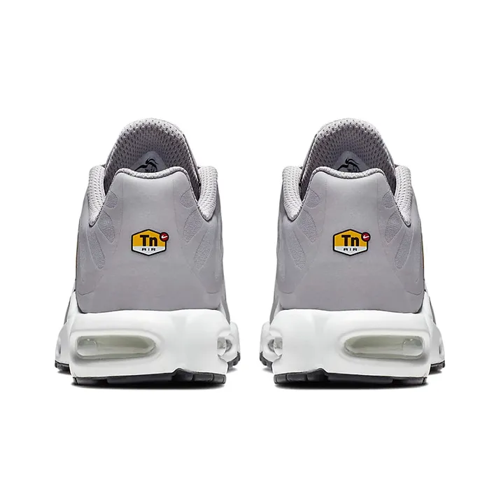 Nike Air Max Plus Big Logo Wolf Grey-4