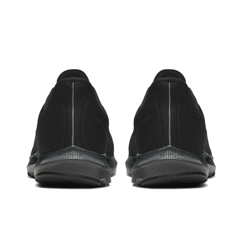Nike Quest 2 'Triple Black'-4