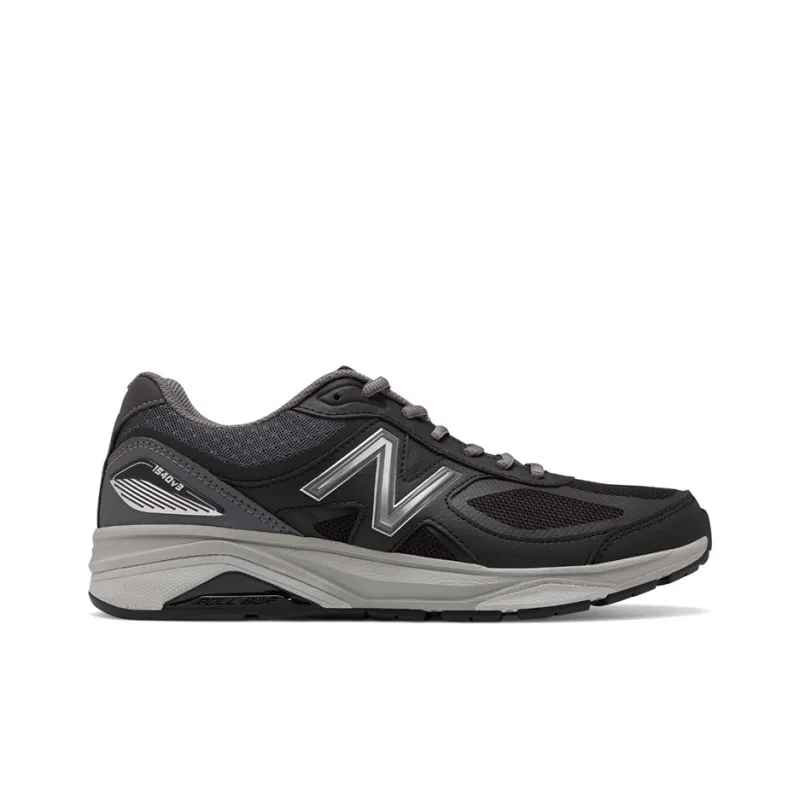 New Balance 1540v3 Black Castlerock-1