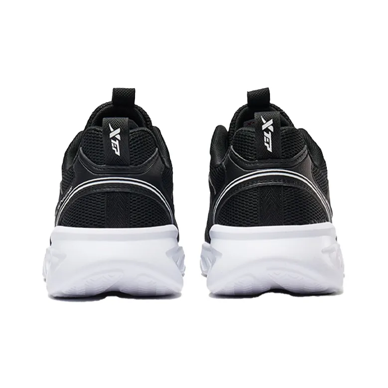 XTEP Feather Running Shoes Men Low Top Black/White-2