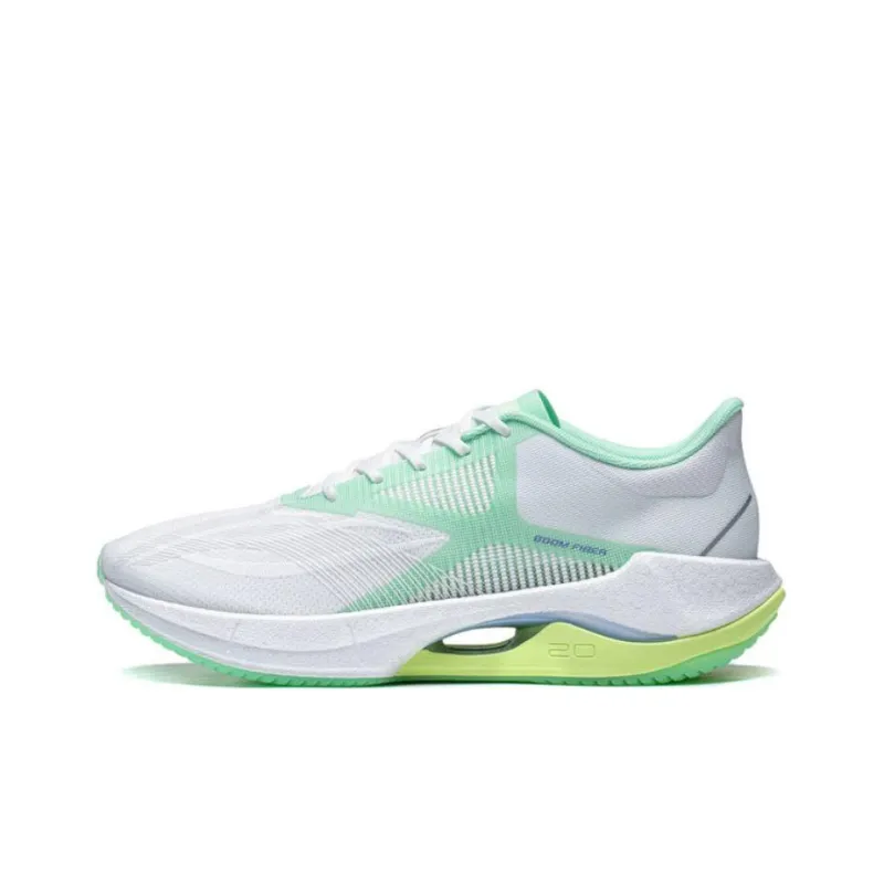 LiNing Super Light 20 Cushioned Slip Resistant Abrasion Resistant Low Top Casual Running Shoes Women's White Green-0