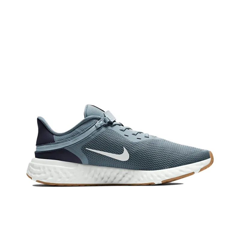 Nike Revolution 5 FlyEase Extra Wide 'Ozone Blue'-1