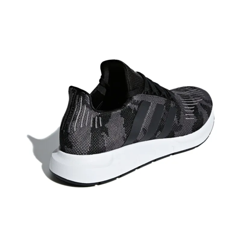 Adidas Swift Run Core Black White-3