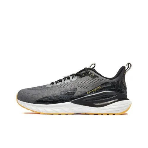 XTEP Power Nest Technology Lightweight Cushioning Low-Top Running Shoes Men's Gray Black
