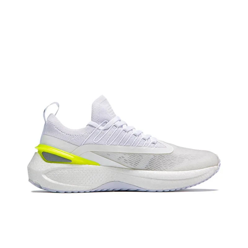 LiNing Jueying 䨻 Slip-Resistant Low-Top Running Shoes Men's White Yellow-1