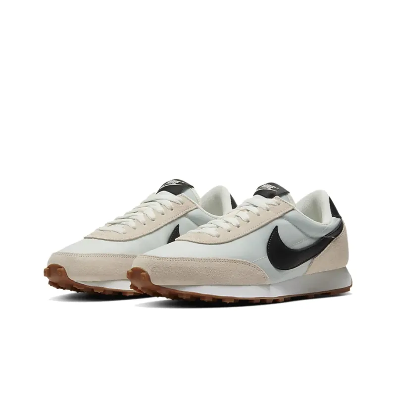 Nike Daybreak Pale Ivory Spruce Aura Women's-2