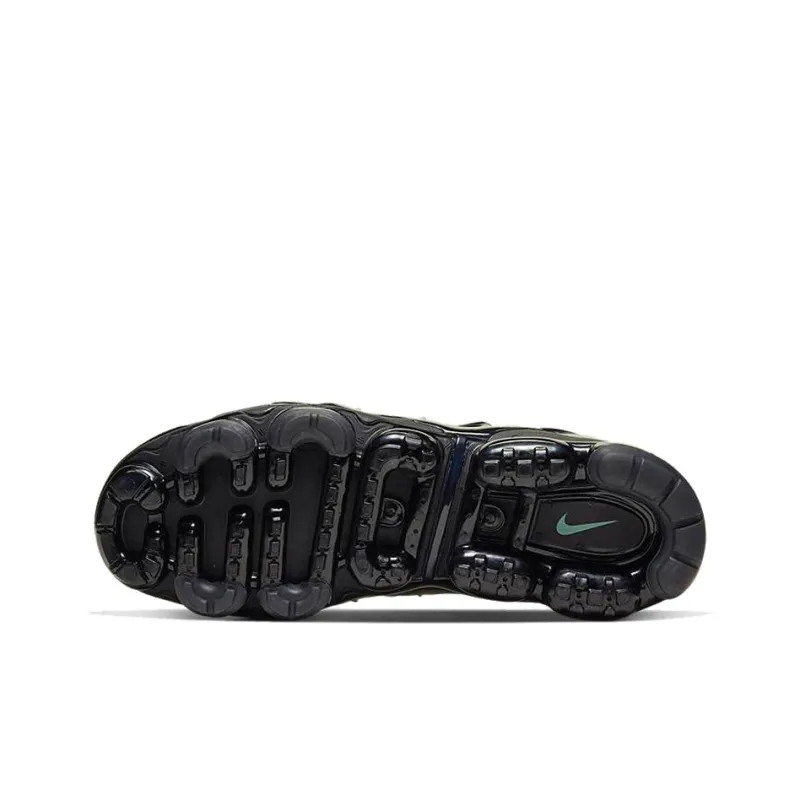 Nike Air VaporMax Plus Neon-5