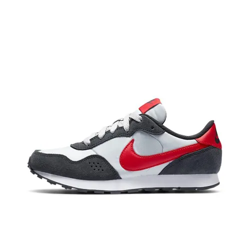 Nike MD Valiant Dark Grey University Red GS