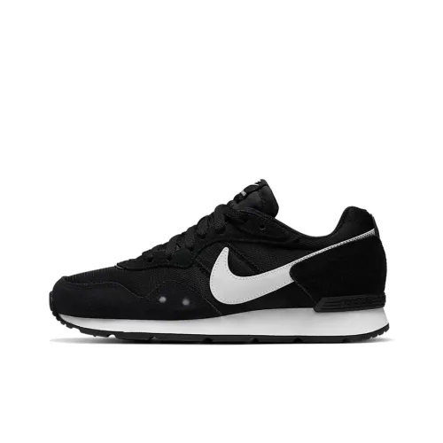 Nike Venture Runner Running Shoes Women's Low-Top Black/White