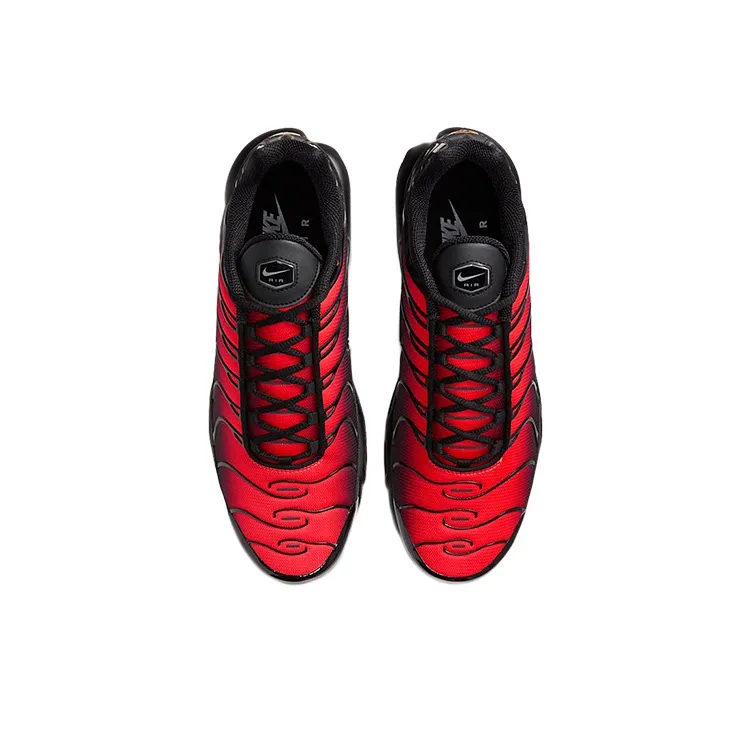 Nike Air Max Plus Deadpool-3