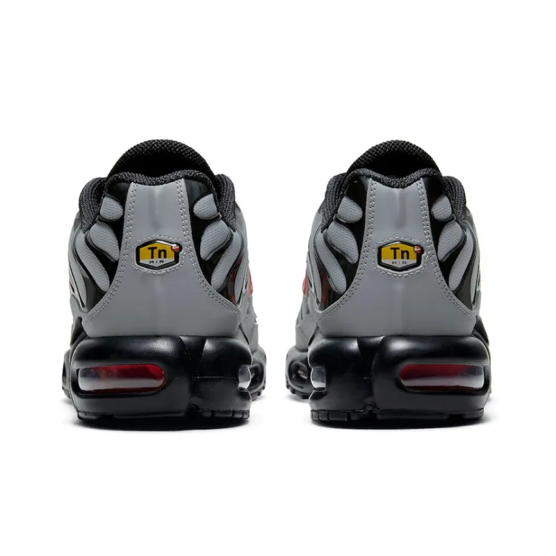 Nike Air Max Plus Wolf Grey Black Crimson-3