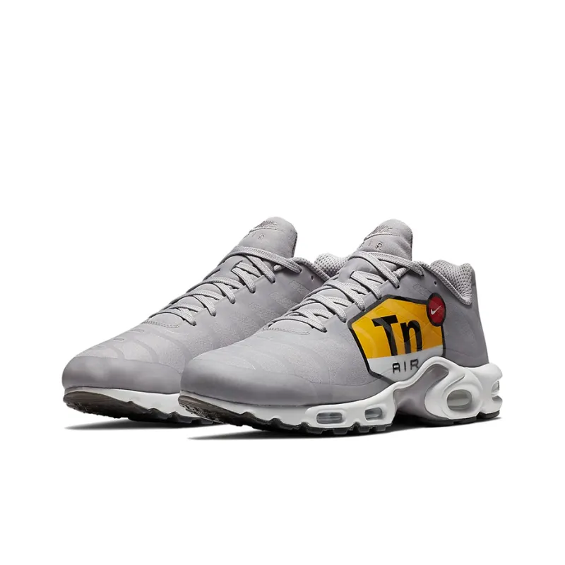Nike Air Max Plus Big Logo Wolf Grey-2