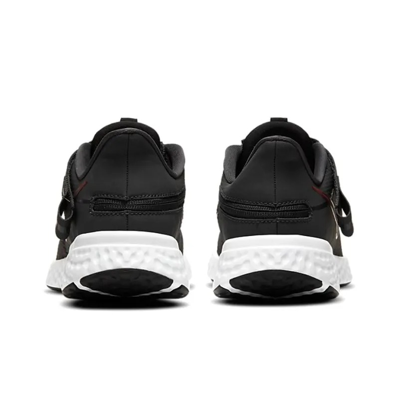 Nike Revolution 5 FlyEase 'Black White Orange'-4