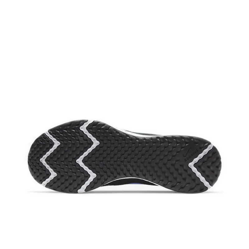 Nike Revolution 5 Black-5