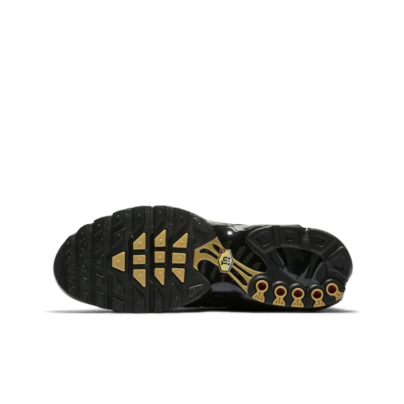 Nike Air Max Plus Black Dark Gold-4