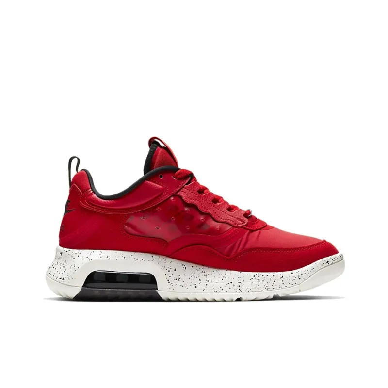 Jordan Max 200 Fire Red-1