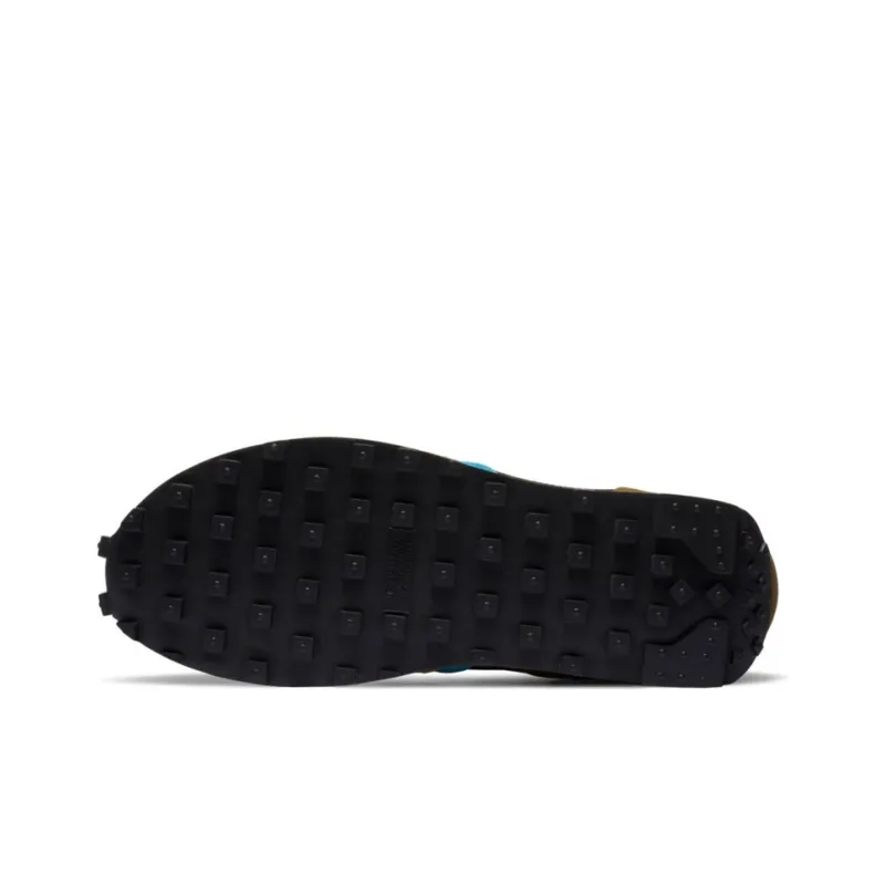 Nike Daybreak Type Fur Pack-5