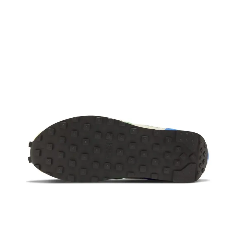 Nike Daybreak Type Fossil Illusion Green-5