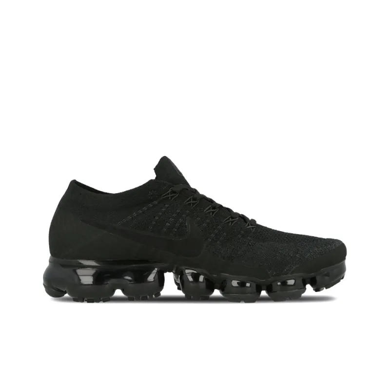 Nike VaporMax Triple Black 2.0-1