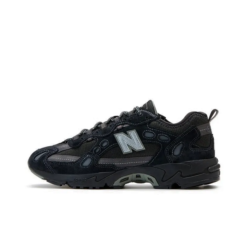 New Balance 827 Thisisneverthat Black-0