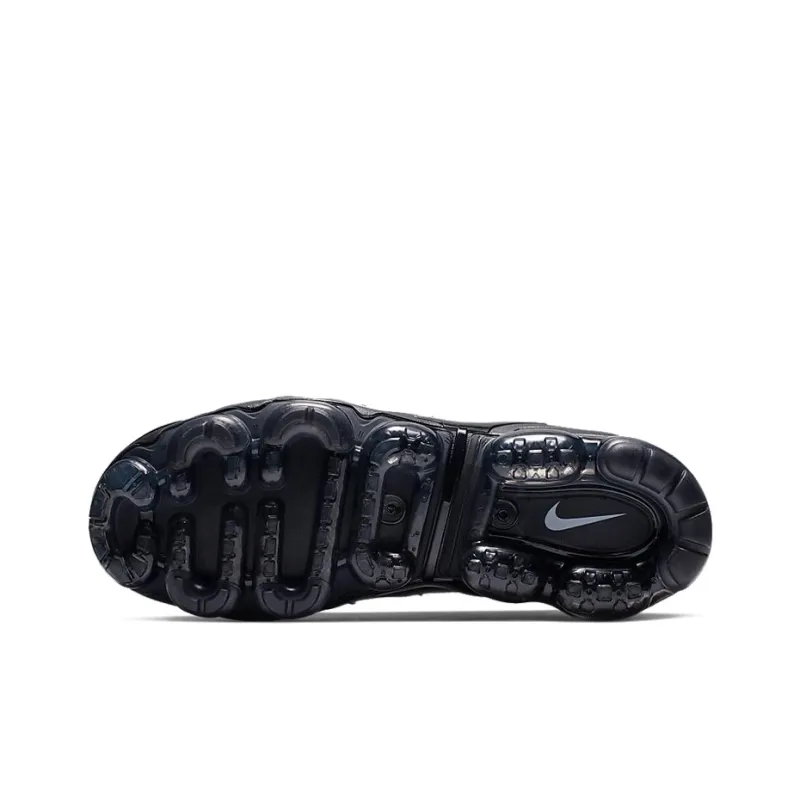 Nike Air VaporMax Plus Geometric Black White-5