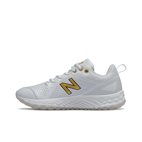 New Balance NB Fresh Foam Velo V2 Velo V2 Turf Low-Top Running Shoes Women's White Gold