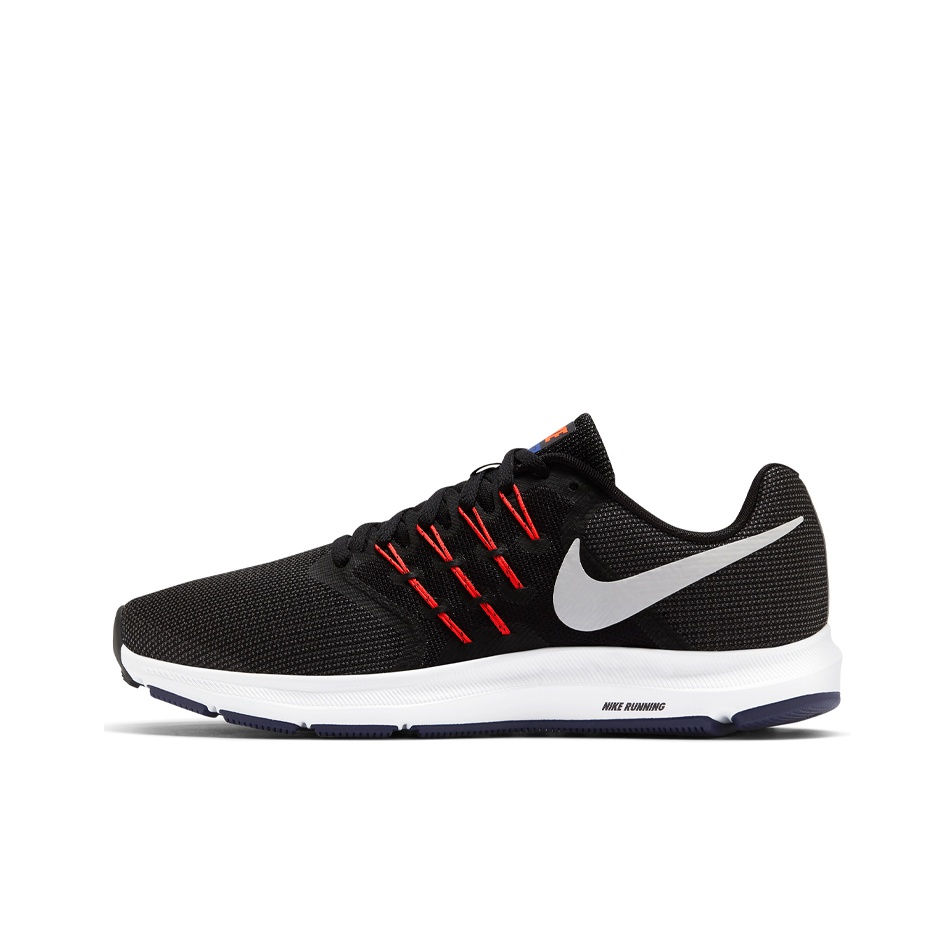 Nike run swift red hotsell