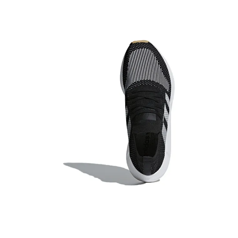 Adidas Originals Swift Run Primeknit 'Core Black White'-4