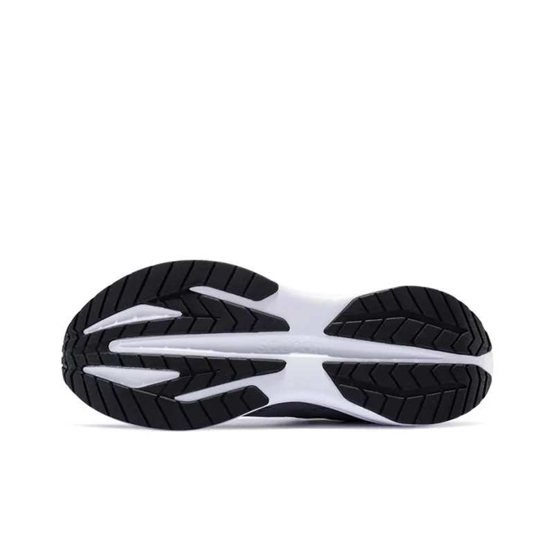 Saucony Striker Raid Running Shoes Men Low-Top Gray Black-4