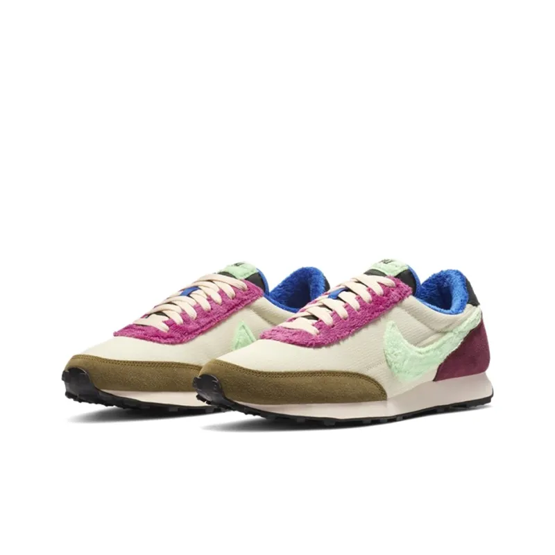 Nike Daybreak Fur Pack Fossil Cactus Flower Women's-2