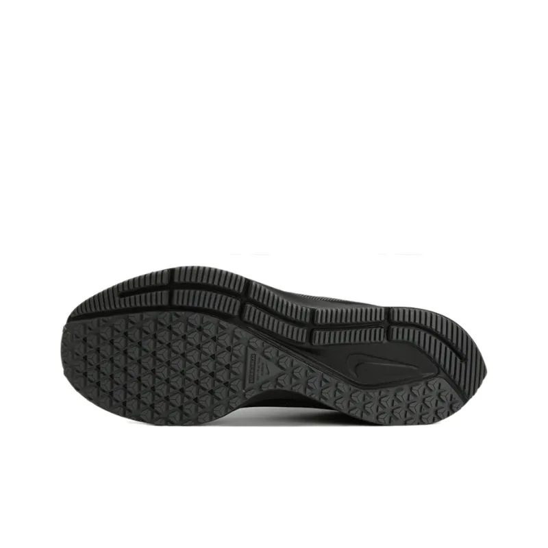 Nike Air Zoom Pegasus 35 Shield 'Triple Black'-4