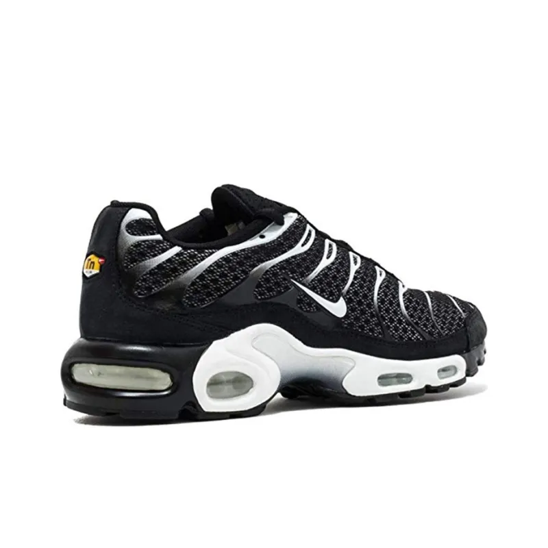 Nike Air Max Plus Black Sail-3