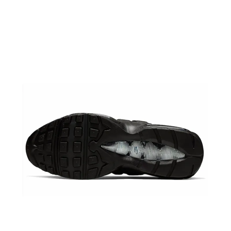 Nike Air Max 95 Essential Triple Black-3
