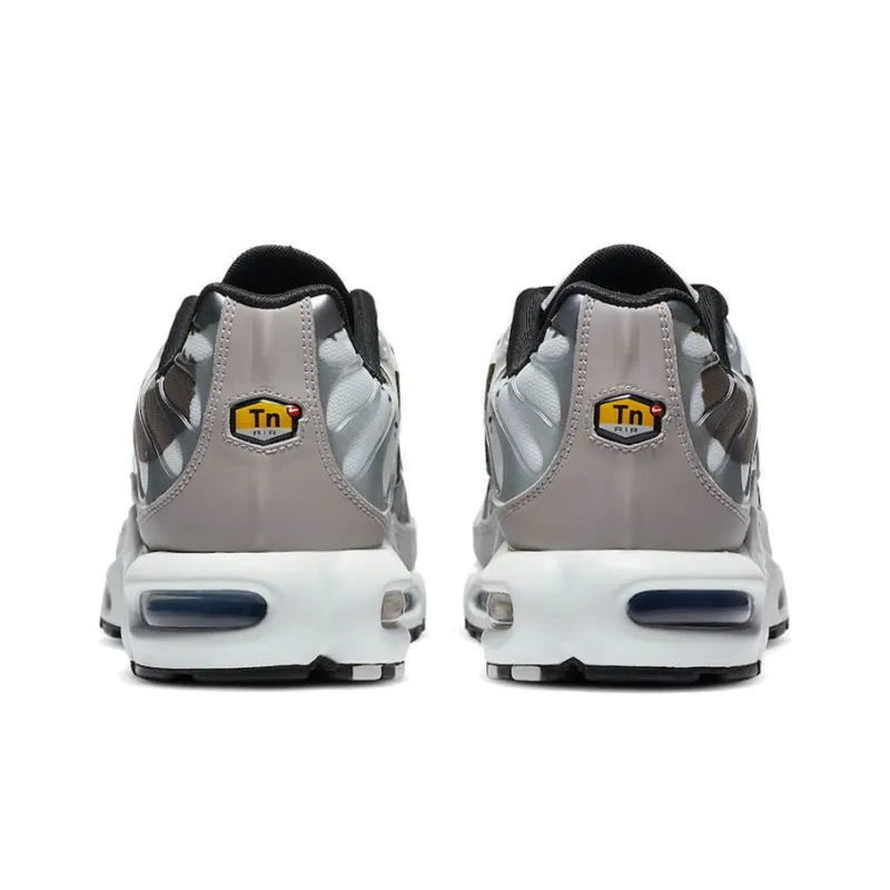 Nike Air Max Plus Brushstroke Camo-3