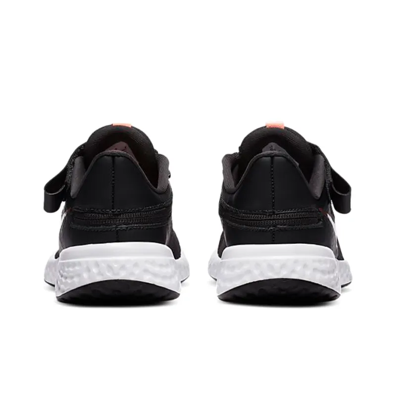 Nike Revolution 5 FlyEase 'Black Gold' Gs-4