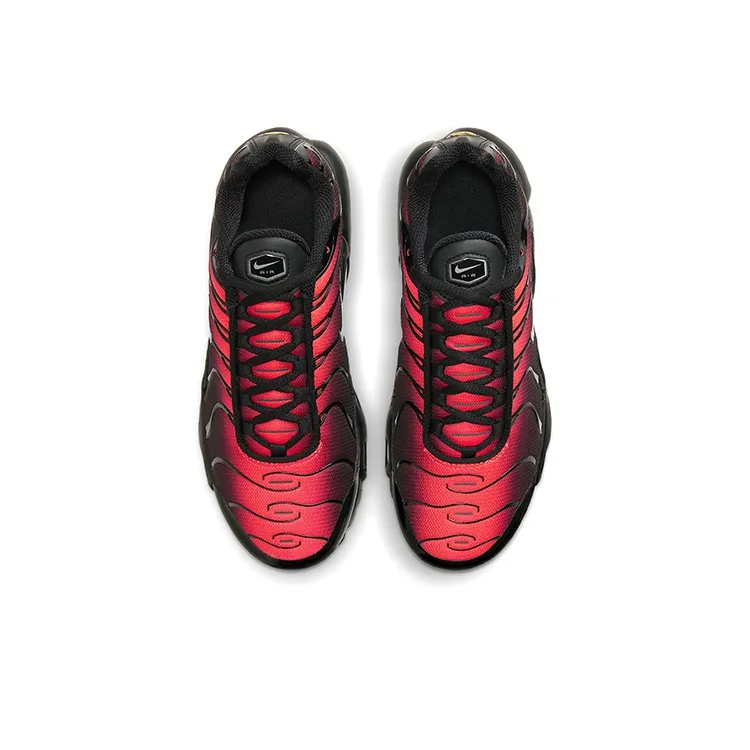 Nike Air Max Plus 'Black Crimson' Gs-3